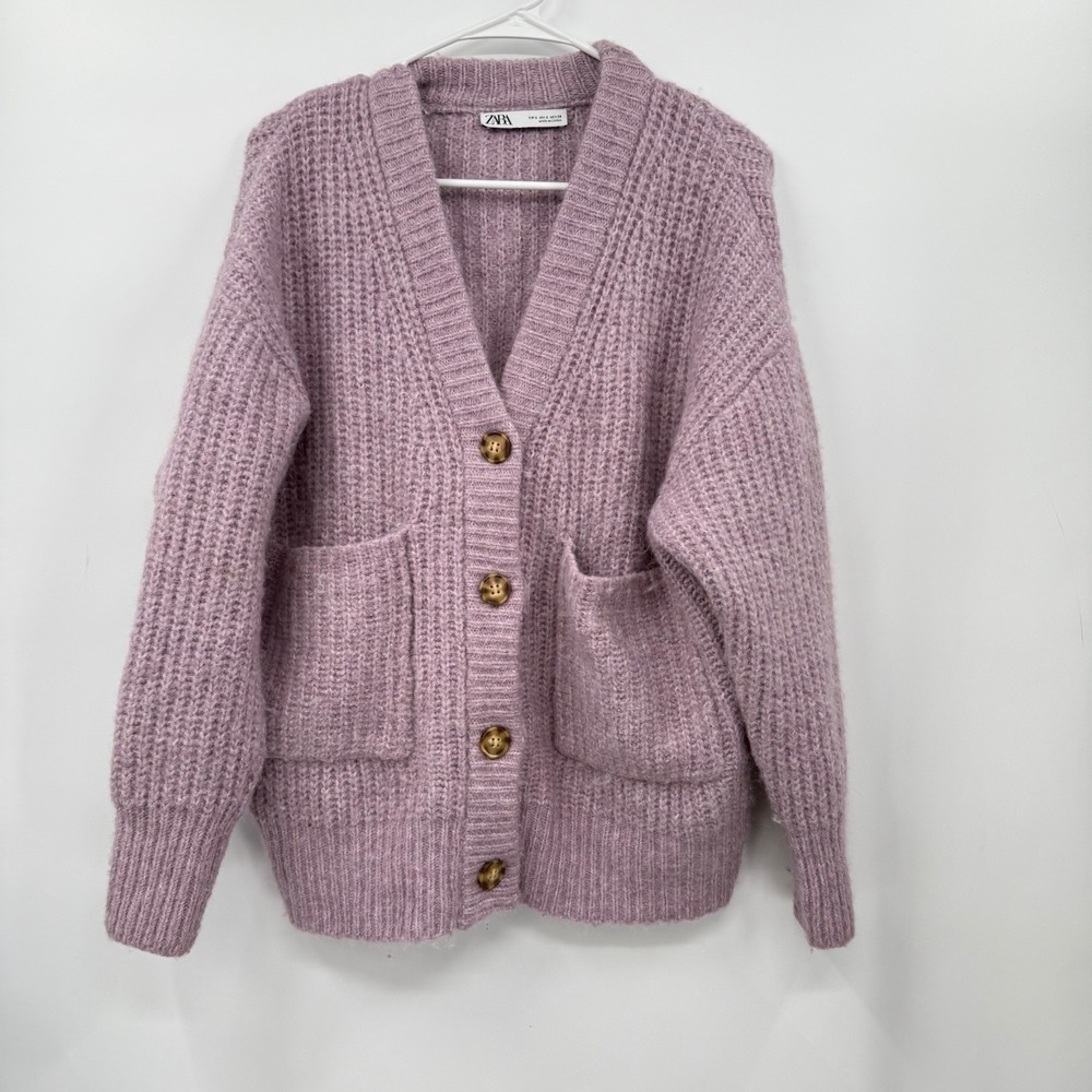 ZARA Oversized Chunky Knit Cardigan Lavender Purple V Neck Button Front Pockets